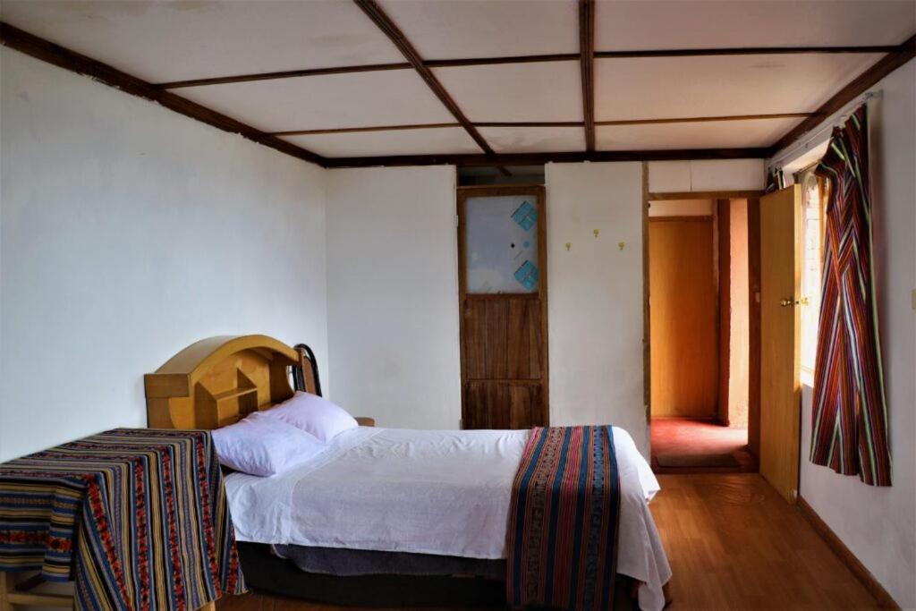 Inka Lake Taquile Lodge Уильянопампа Экстерьер фото